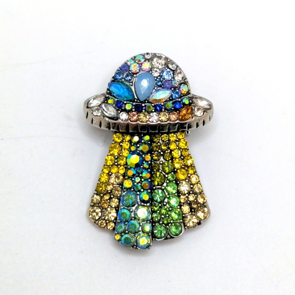 Sparkling Statement UFO Crystal Brooch
